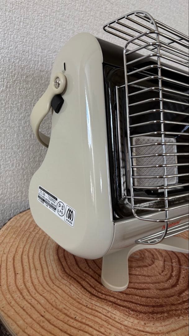 【試運転のみ・ほぼ新品】Iwatani ガスストーブ カセットガス式｜防災