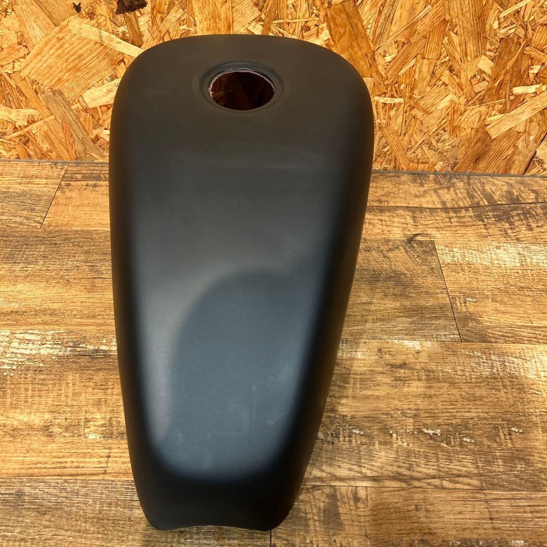 サイモンカスタム　タンクカバー　フォーティエイト　XL1200X 割有