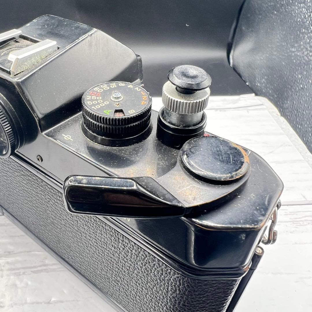 Nikon NIKKOR-H Auto 85mm f/1.8 ＋Nikomat