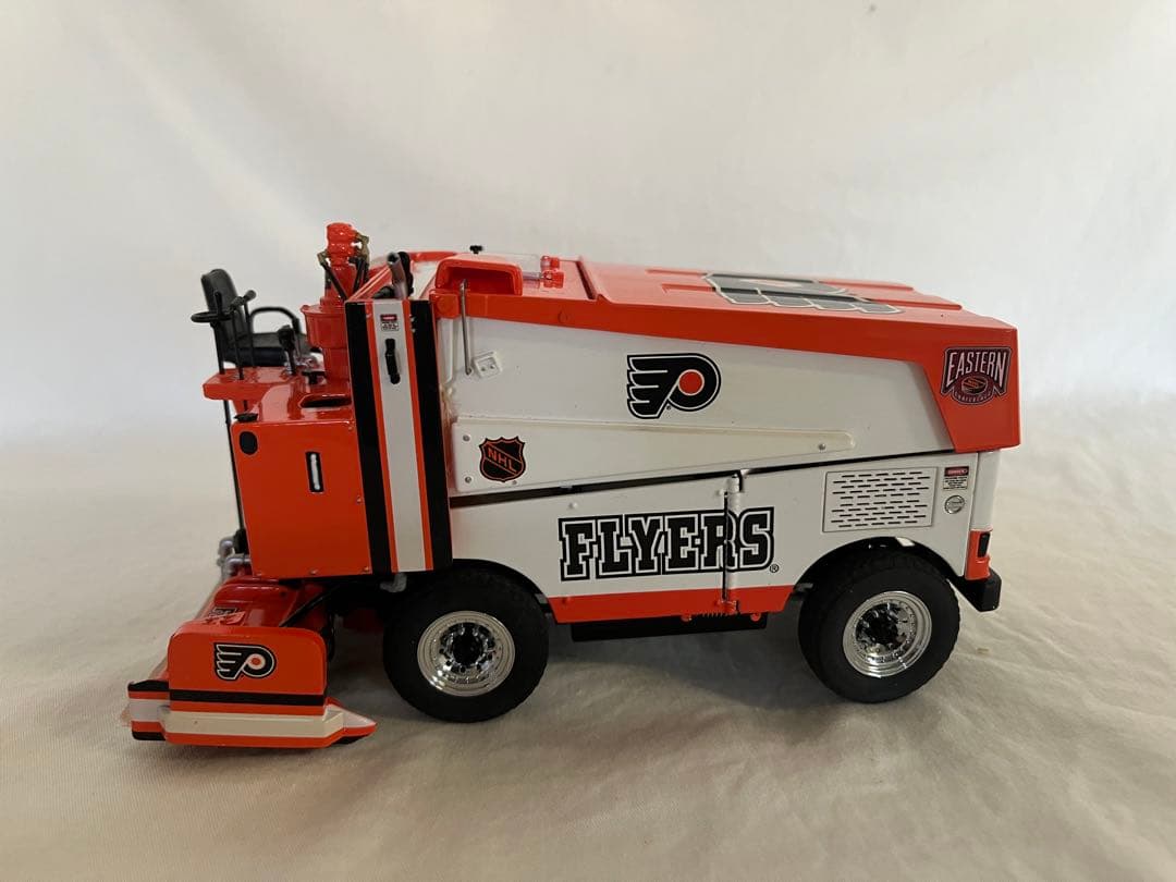 【希少】ダンバリーミント　1/24 Philadelphia Flyers