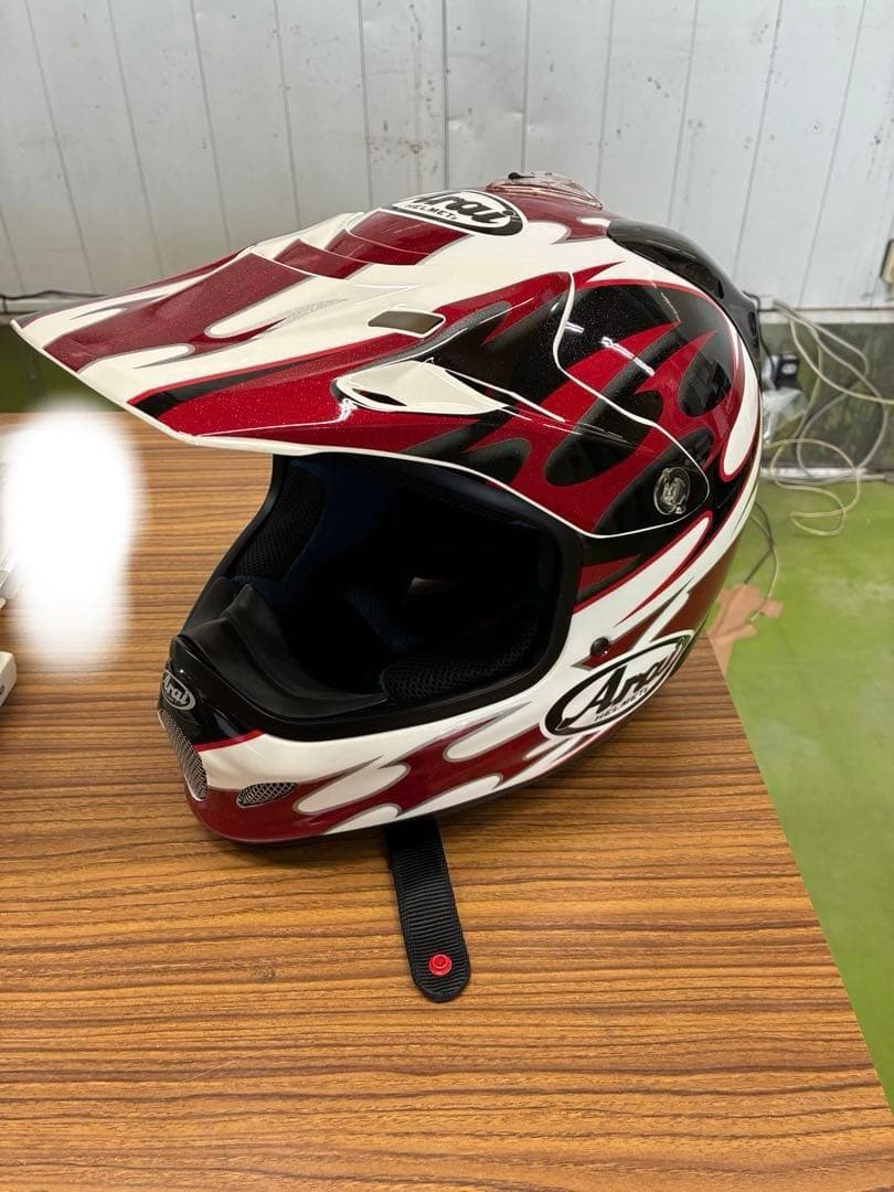 アライ　Ｖ-Cross3 NARITA　中古品