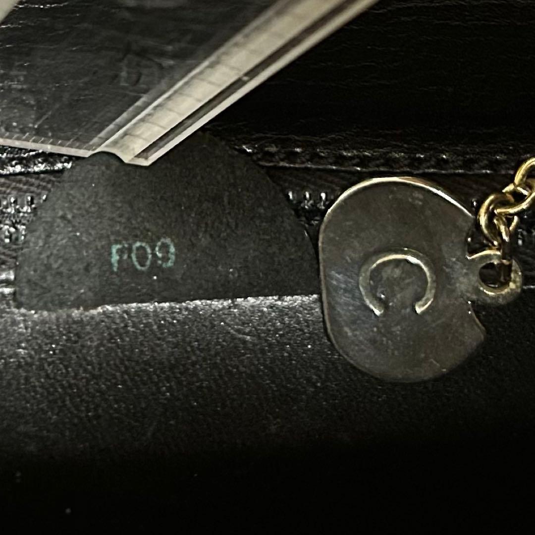 CELINE ブラックレザー ショルダーバッグ スター金具ゴールド