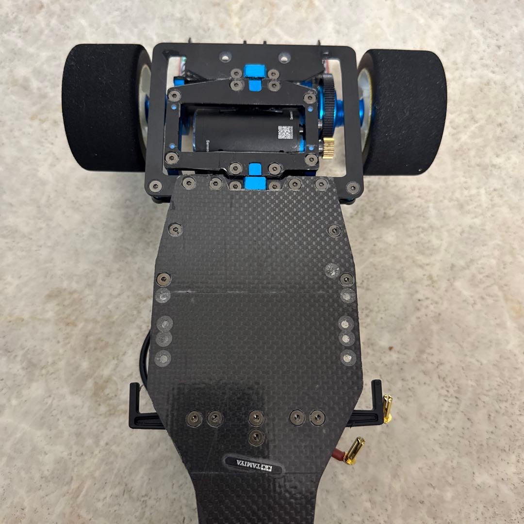 タミヤ TRF104 シャーシ(組立メカ搭載済み)