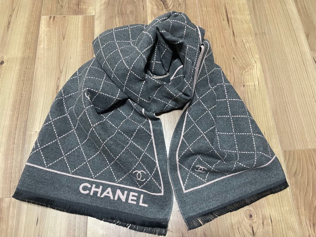 難有　CHANEL ノベルティマフラー ピンクxグレー