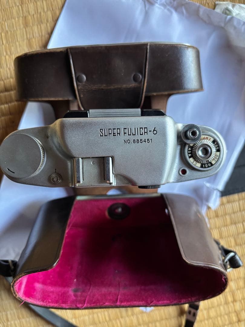 富士フイルム　カメラ　SUPER FUJICA 6 蛇腹カメラ　動作未確認