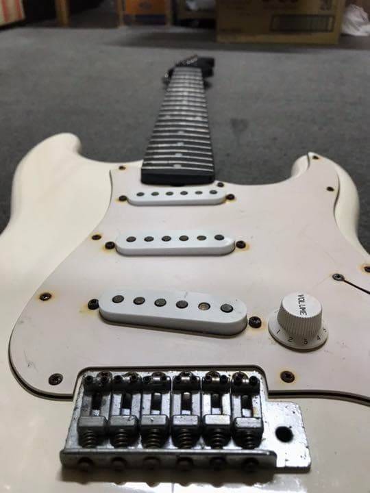 サミック、メーカー不明 ストラトキャスター タイプ エレキギター