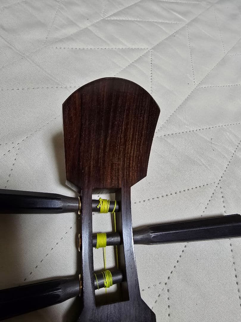 すぐ弾けます！三味線本体 　破けなし　中棹2.6センチ