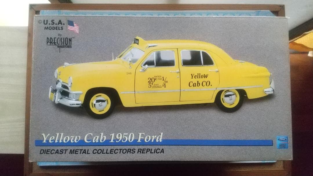 1950 Ford Yellow Cab 1/18 スケール