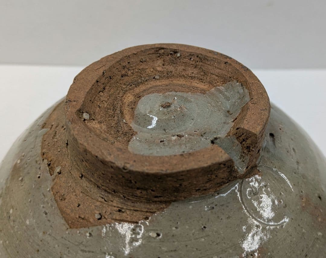 灰釉茶碗　楽山焼　十一代長岡空権作　秀品