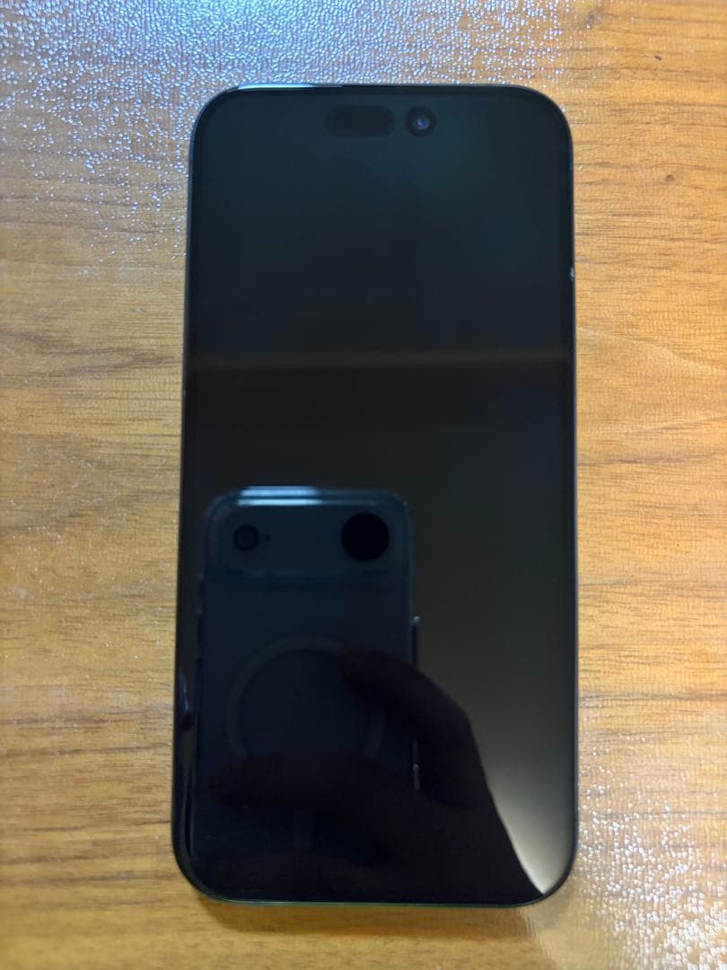 iPhone15pro Keisyam Elshaka専用