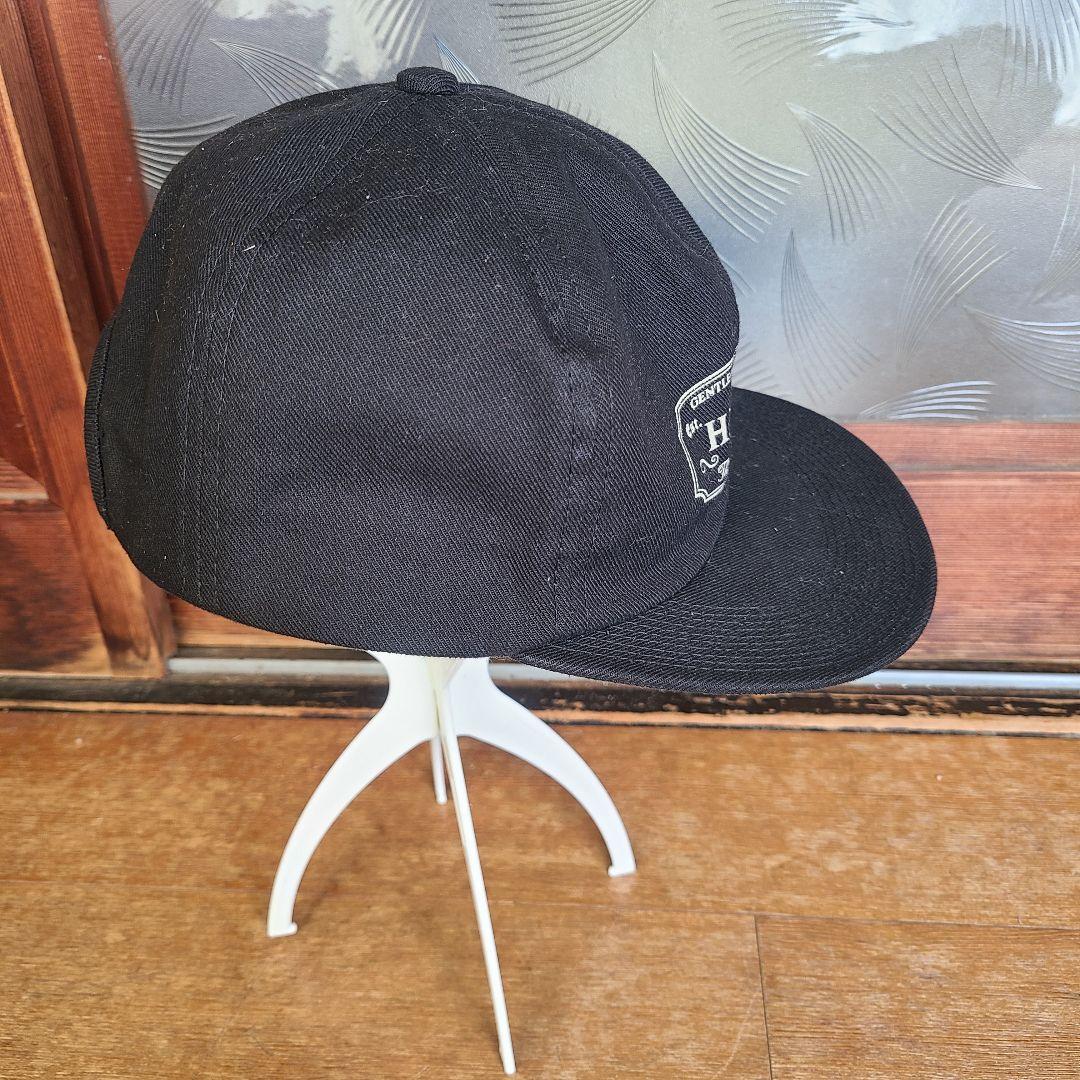 H.W.DOC & CO. トラッカーキャップ