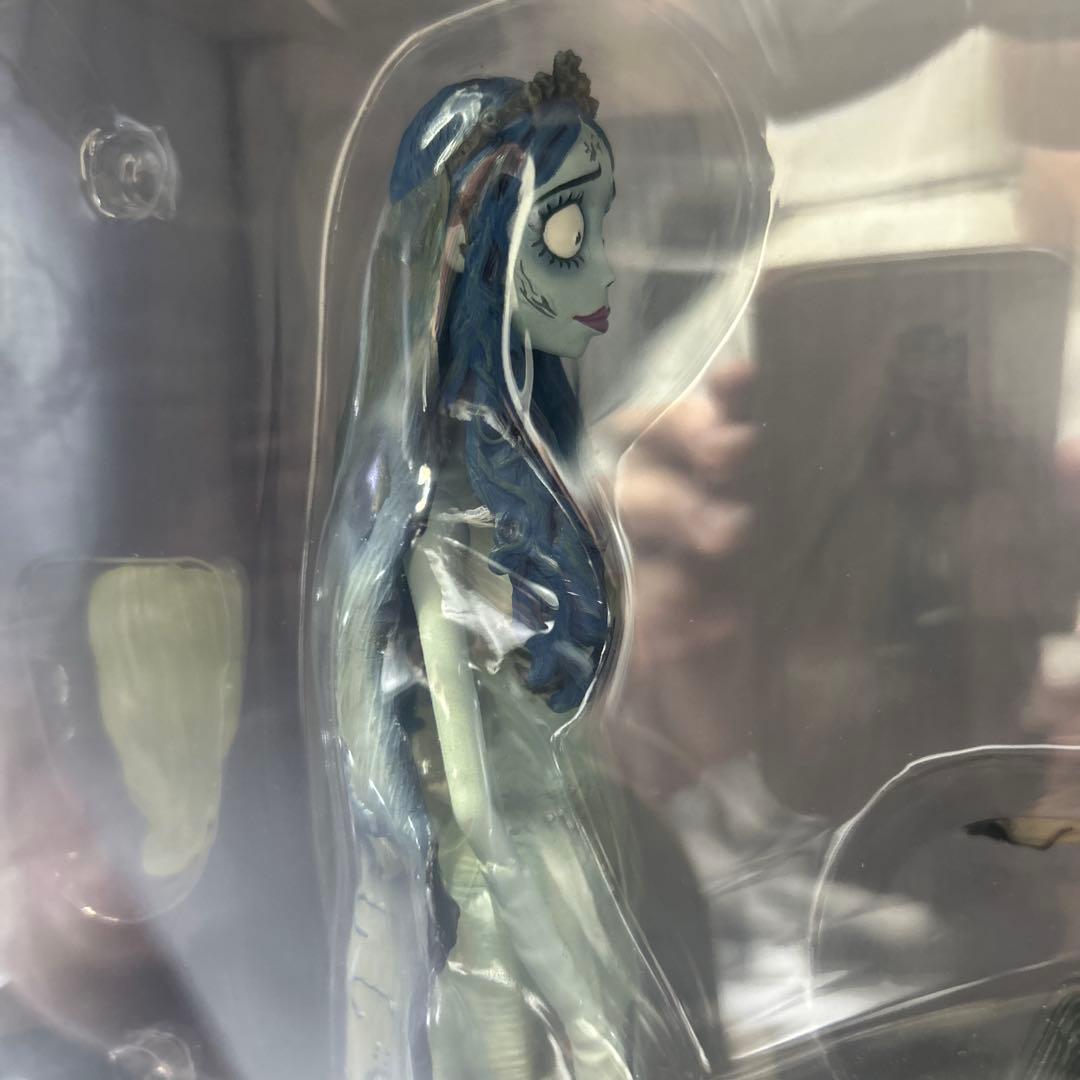 【未開封】コープスブライド　ジオラマフィギュア　ティムバートン