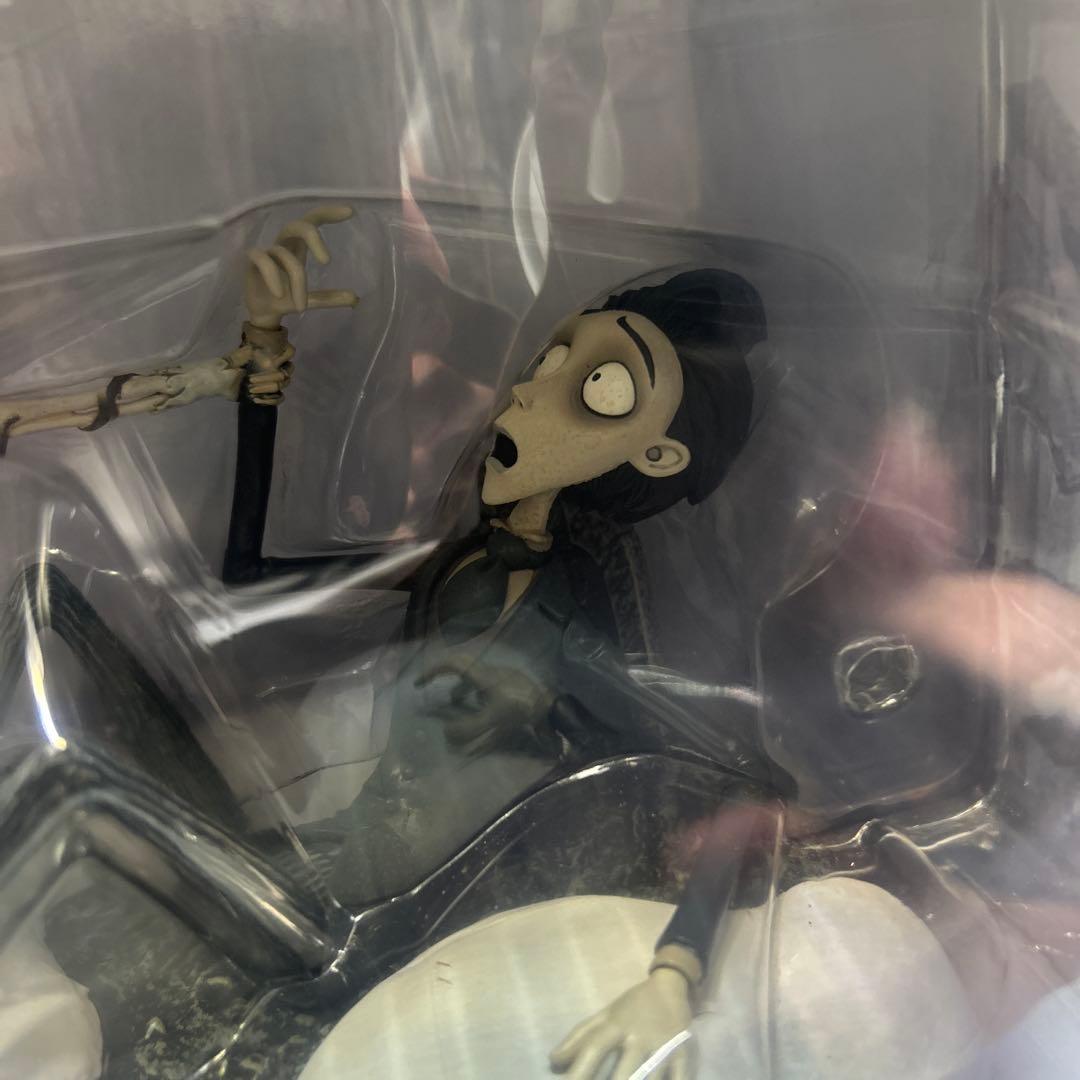 【未開封】コープスブライド　ジオラマフィギュア　ティムバートン