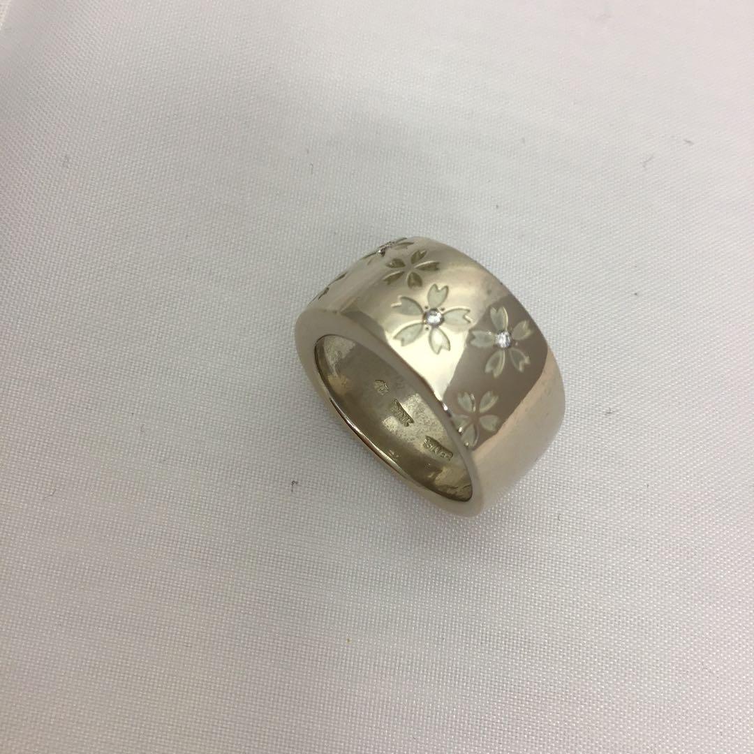 ❣️4℃ ❣️ 桜サクラ　彫ストーン付き　フラワーモチーフ シルバーリング11.5号