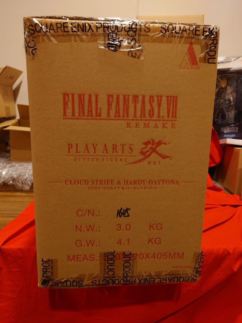 FF VII 限定版 フィギュア クラウド・ストライフ & ハーディ＝デイトナ