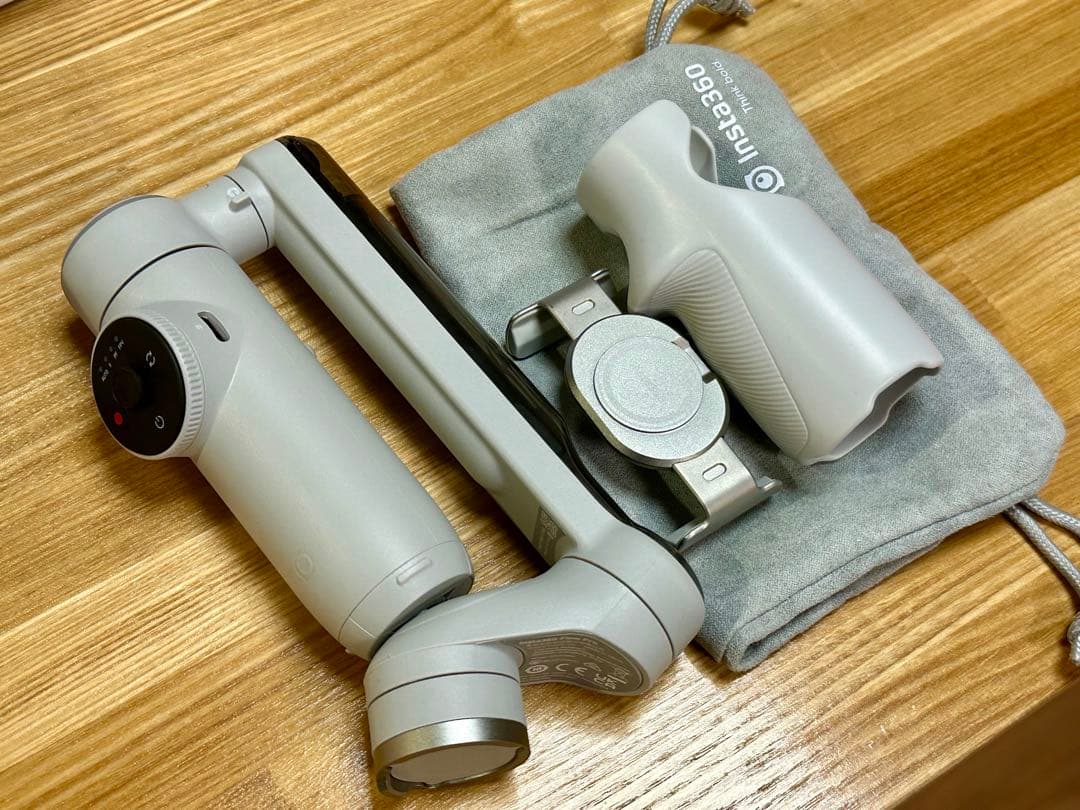 【ライト、マグネット付き美品】Insta360 Flow Pro