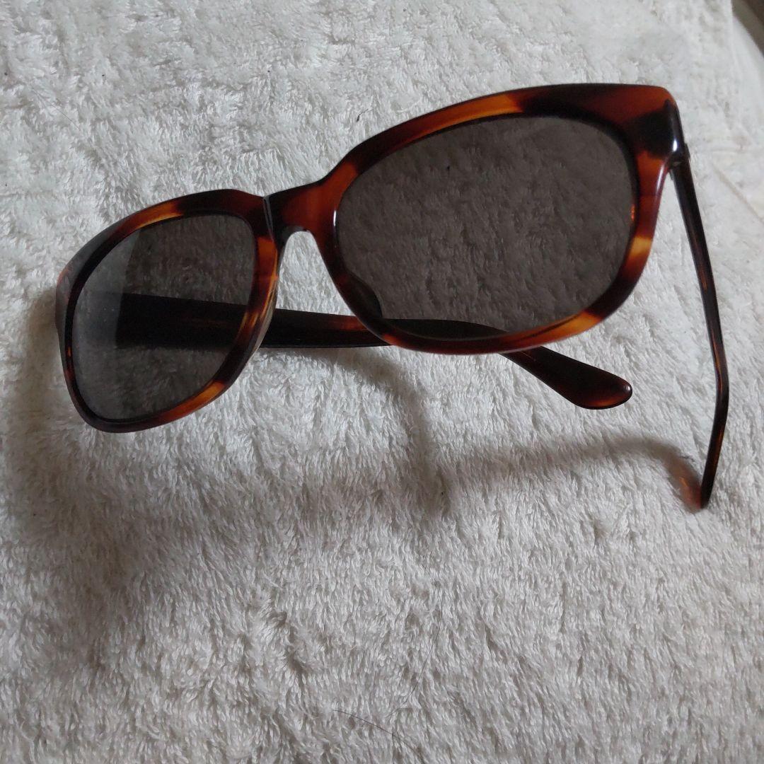 舘ひろしあぶない刑事ドラマ着用サングラス