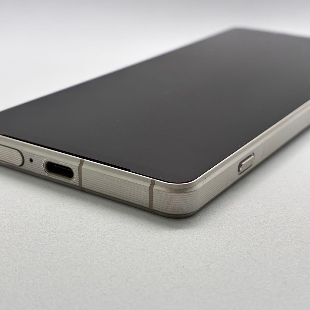 yy60800【美品】SIMフリー SOG10 Xperia 1 V