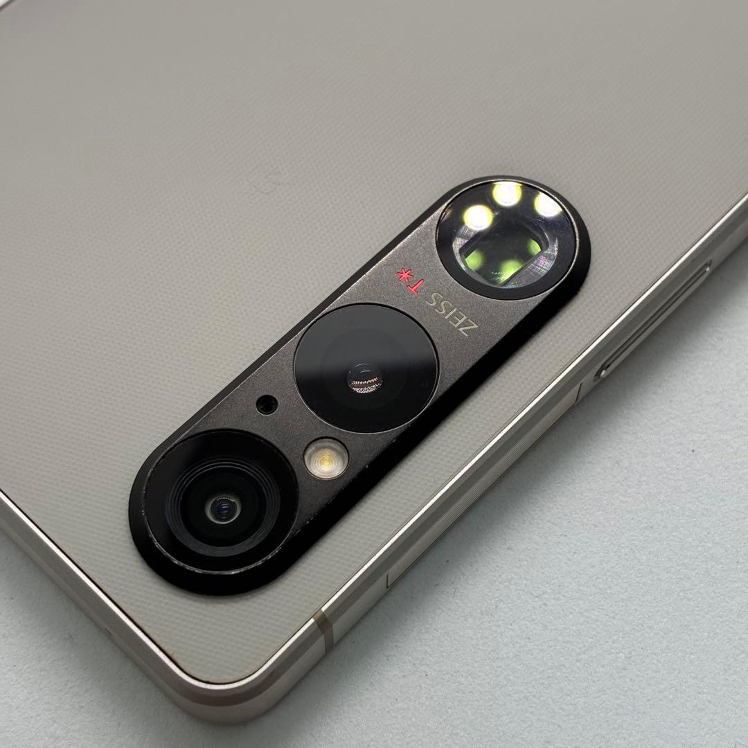 yy60800【美品】SIMフリー SOG10 Xperia 1 V