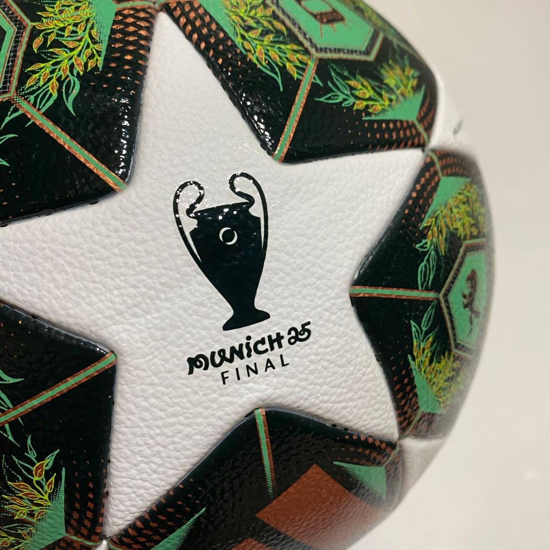 【未使用】adidas UCL FINAL 24/25 ルシアーダ 5号球