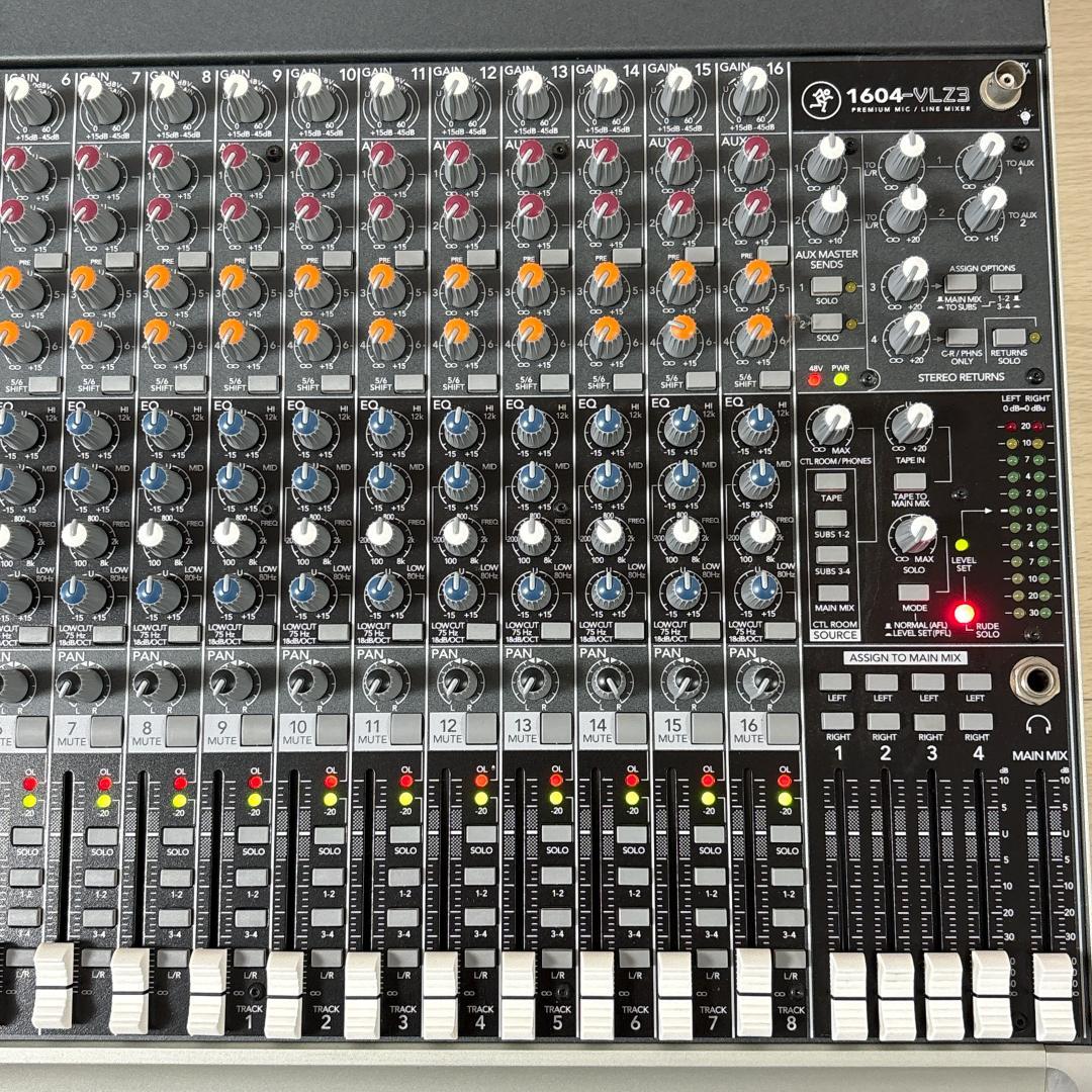 MACKIE マッキー 1604-VLZ3 [通電確認のみ・ジャンク品]