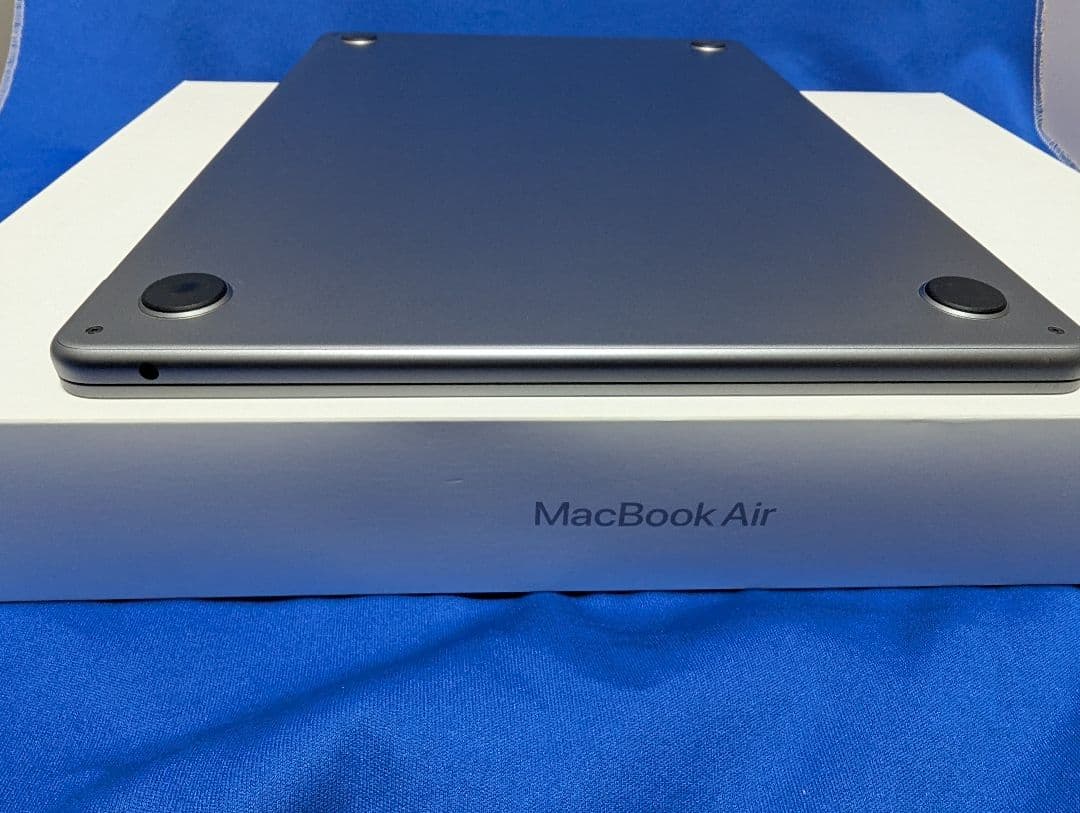 【状態良好】MacBook Air 15.3インチ（M2 ）付属品完備