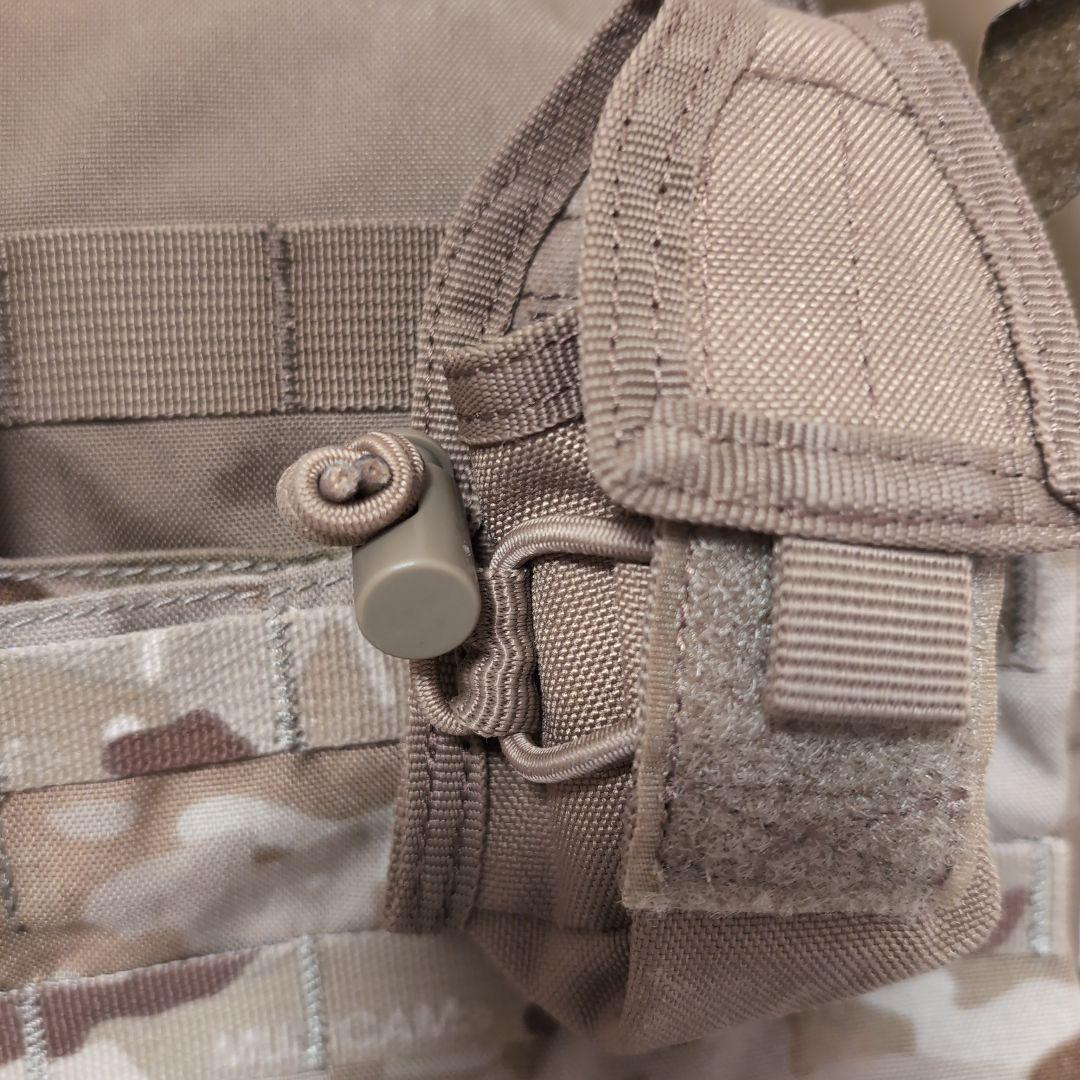 EmersonGear　プレートキャリア　タスマニアンタイガーマグポーチ