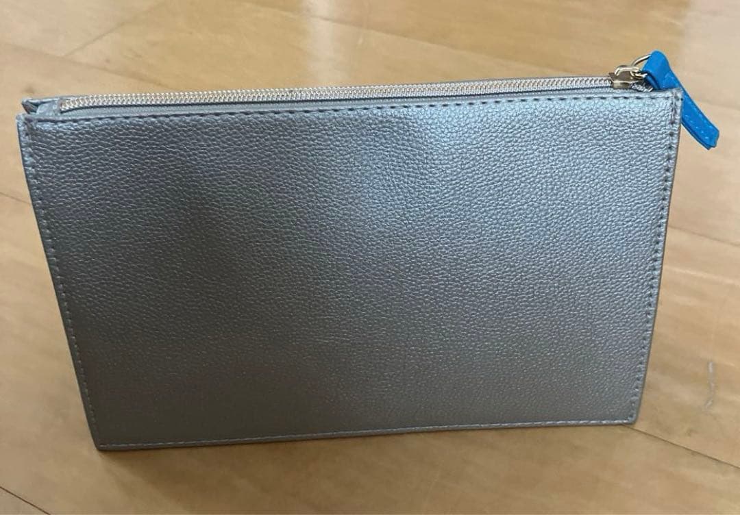 BVLGARI エミレーツ航空　ファーストクラス限定ポーチ