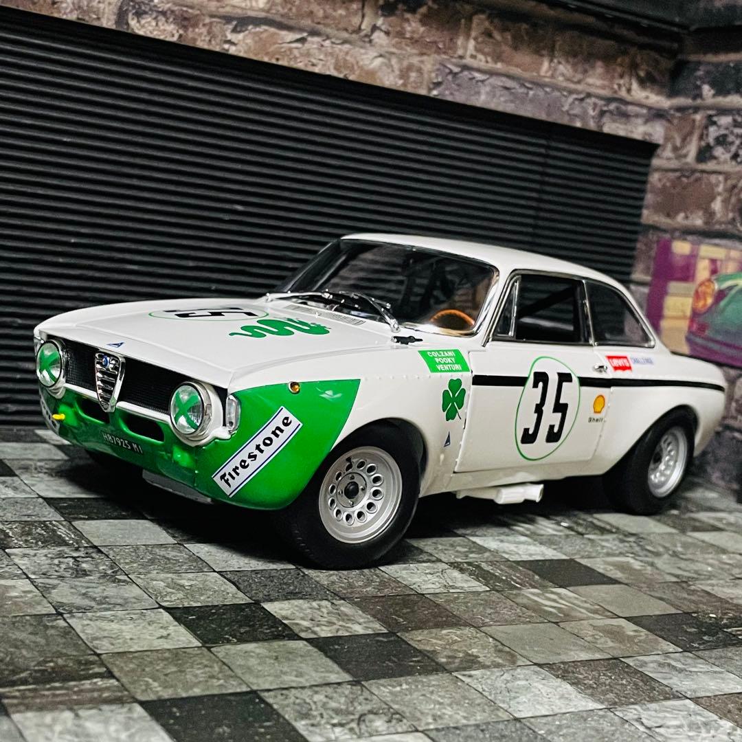 1/18 PMA アルファロメオ GTA 1300 ジュニア 1972 DRM