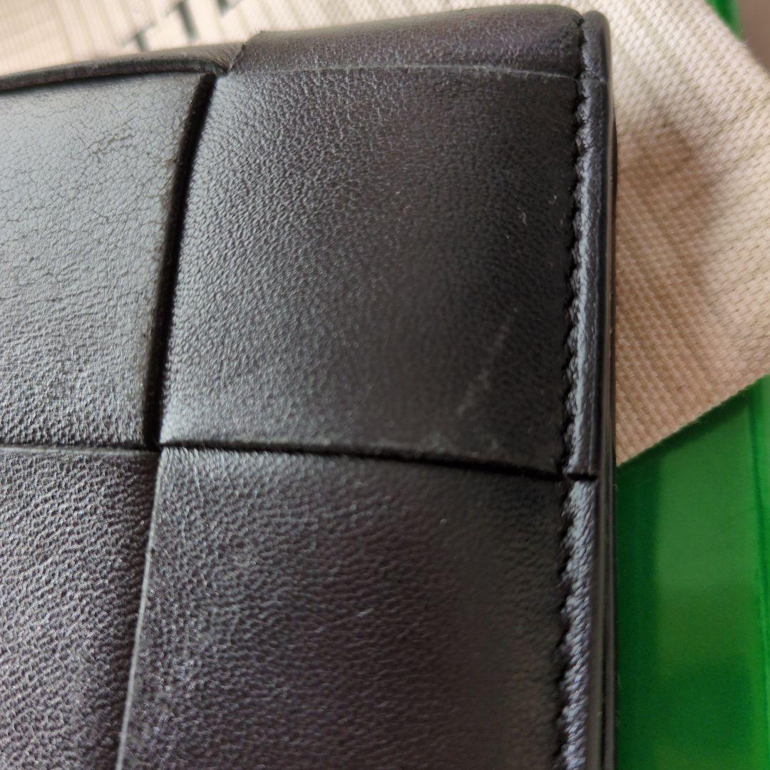 Bottega Veneta 黒 二つ折り財布