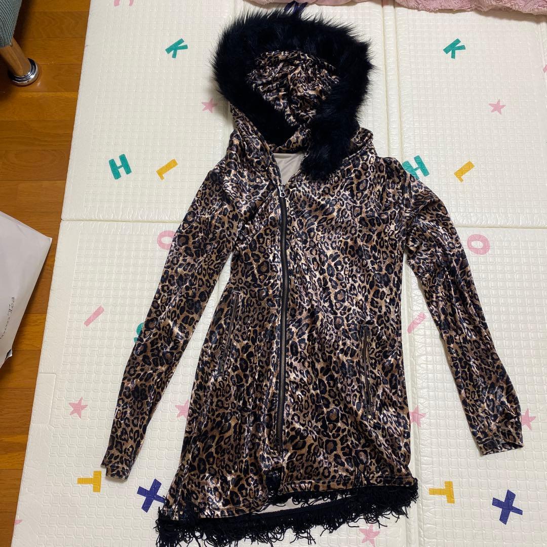 CIVARIZEヒョウ柄ファー付きフードパーカー