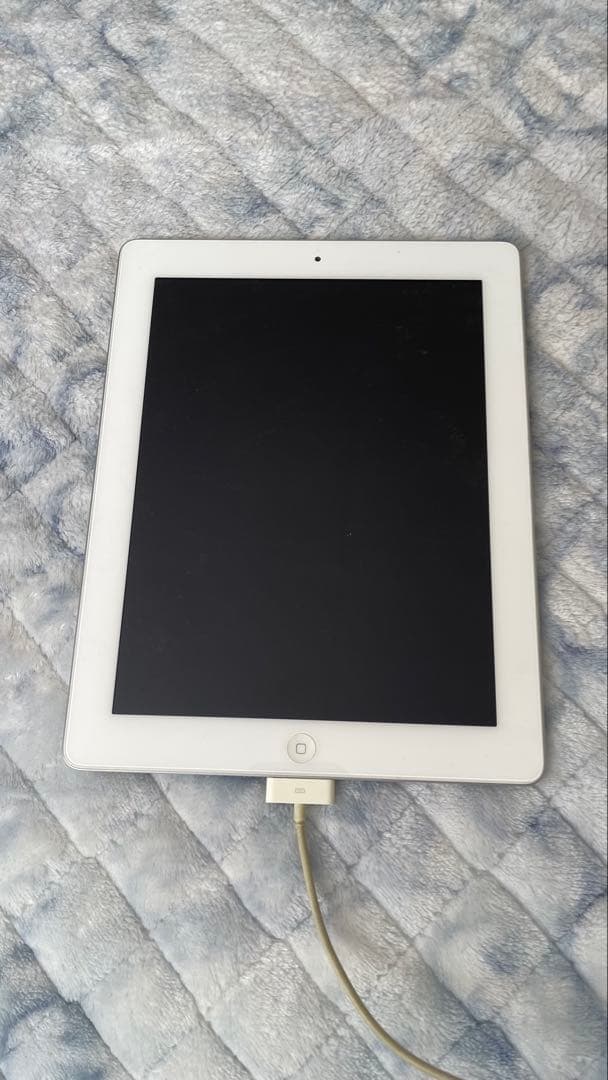 Apple iPad 9.7インチ シルバー 本体