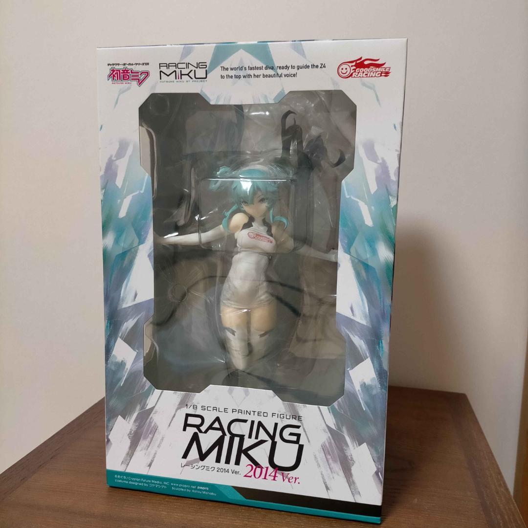 未開封新品　Racing Miku 2014 Ver. 1/8スケールフィギュア