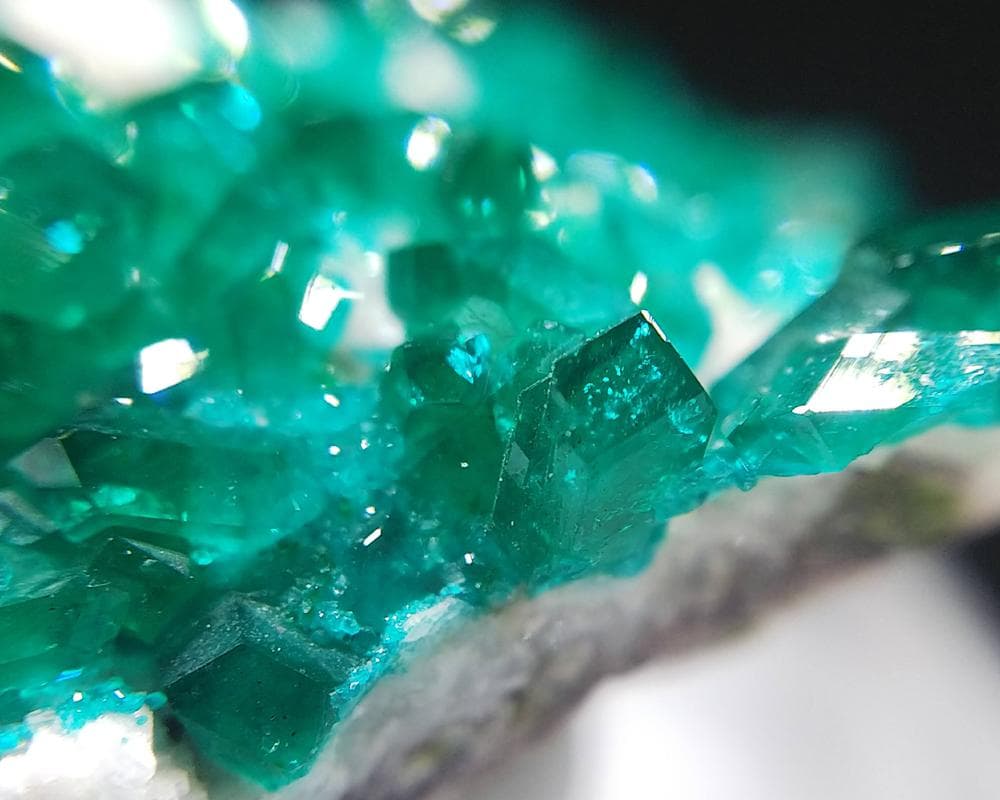 405 ダイオプテーズ ドロマイト 翠銅鉱 ツメブ鉱山産