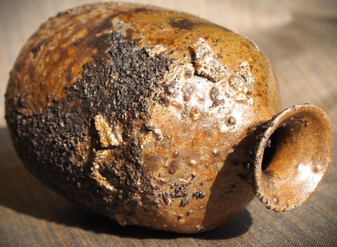 最上作★難波正巳★備前灰被り徳利★共箱★かせ胡麻