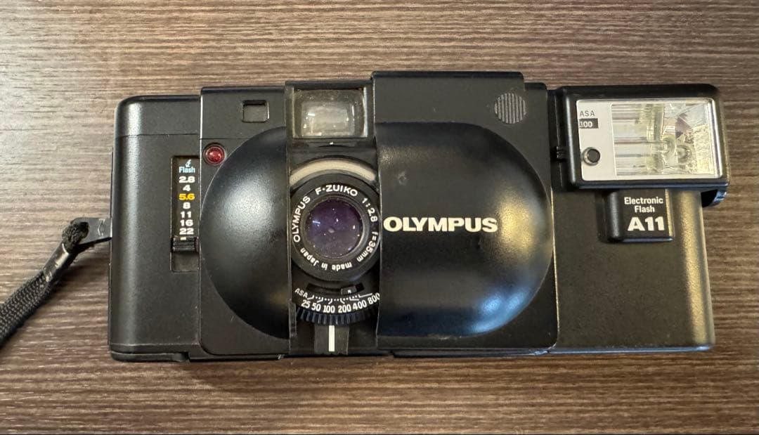 OLYMPUS XA (A11 Electric Flashセット） ジャンク品