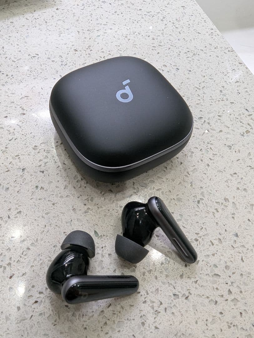 【美品】soundcore Liberty5 ノイズキャンセリングイヤホン