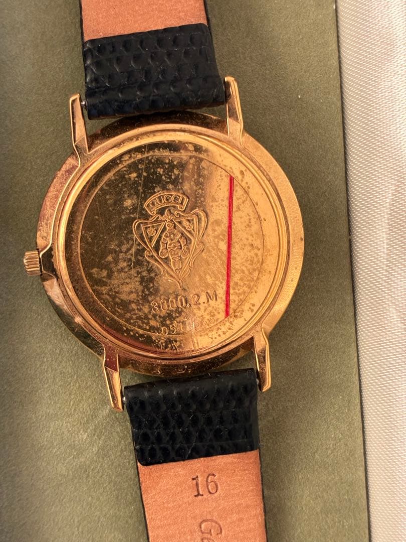 グッチ 3000.2.M 腕時計 クオーツ文字盤 メンズ レディース