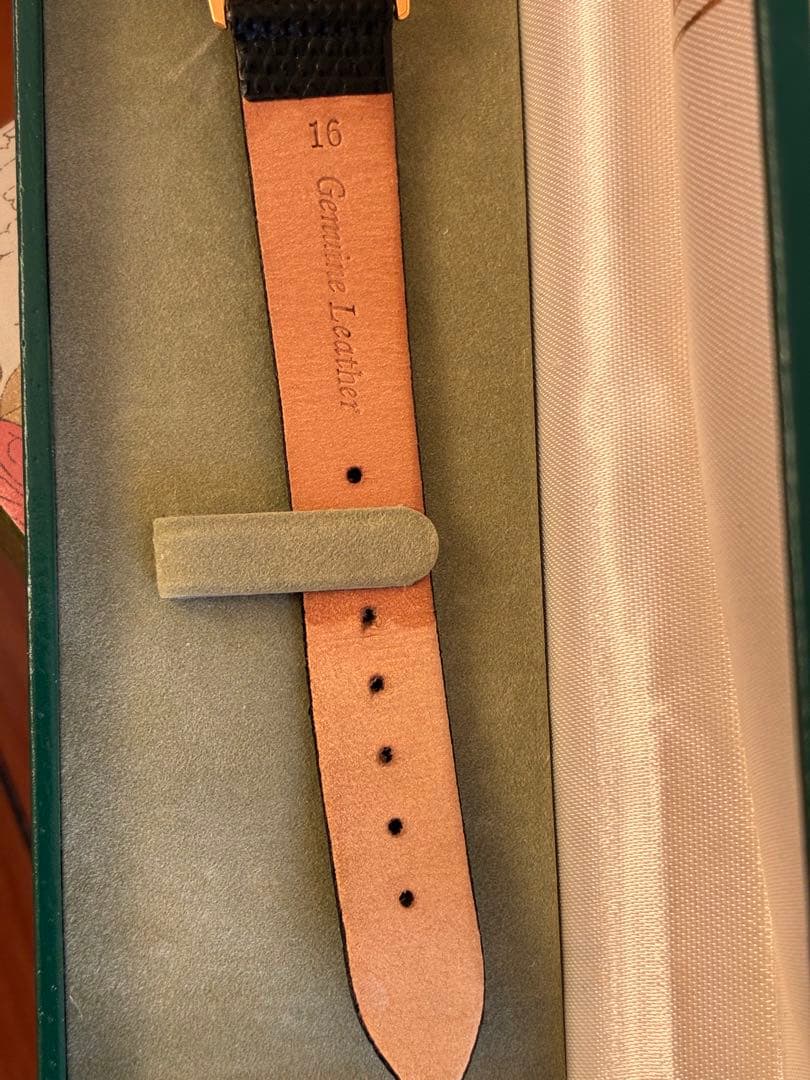 グッチ 3000.2.M 腕時計 クオーツ文字盤 メンズ レディース