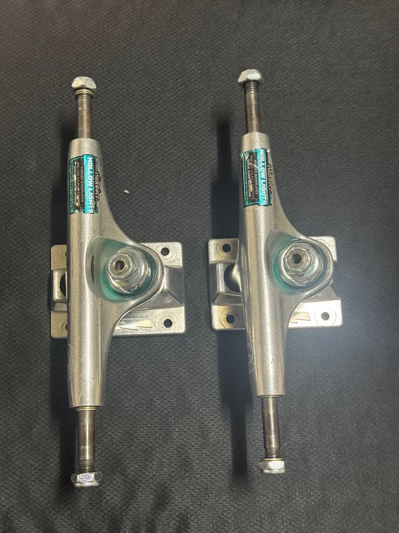 スケートボード thunder Hollow Lights 147 polish