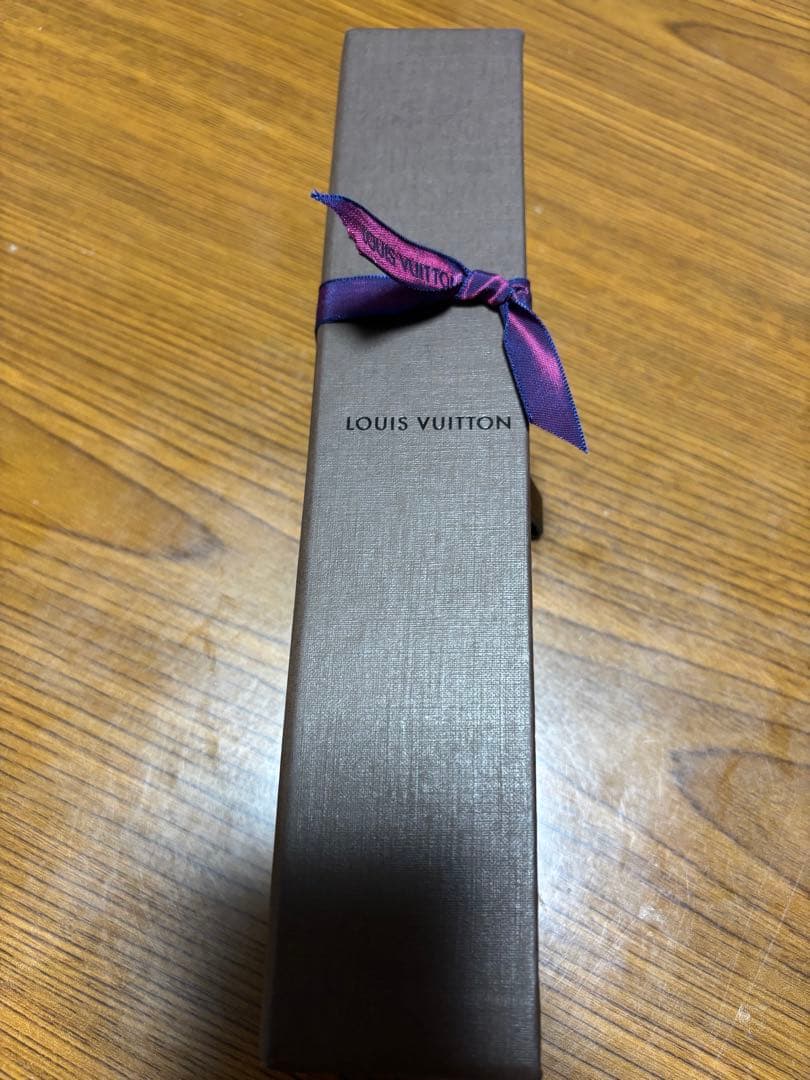 新品ルイヴィトン　非売品ペーパーナイフ