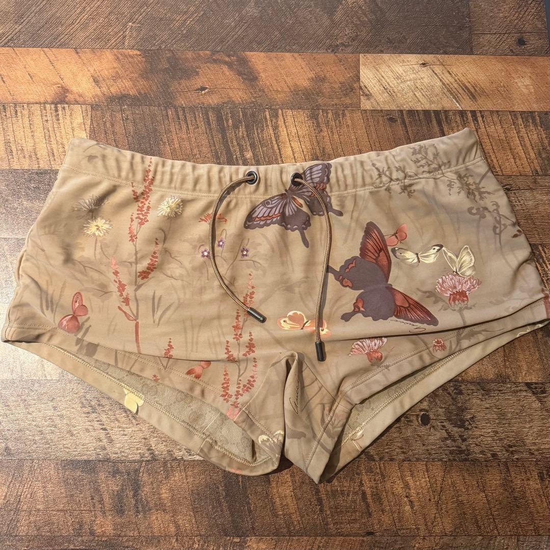 GUCCI グッチ　水着　短パン　フローラル　バタフライ　メンズ　S　裏地GG柄
