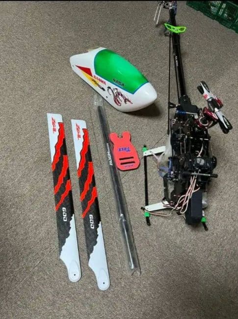 グ*ン様 T-REX600N OS55ニトロ