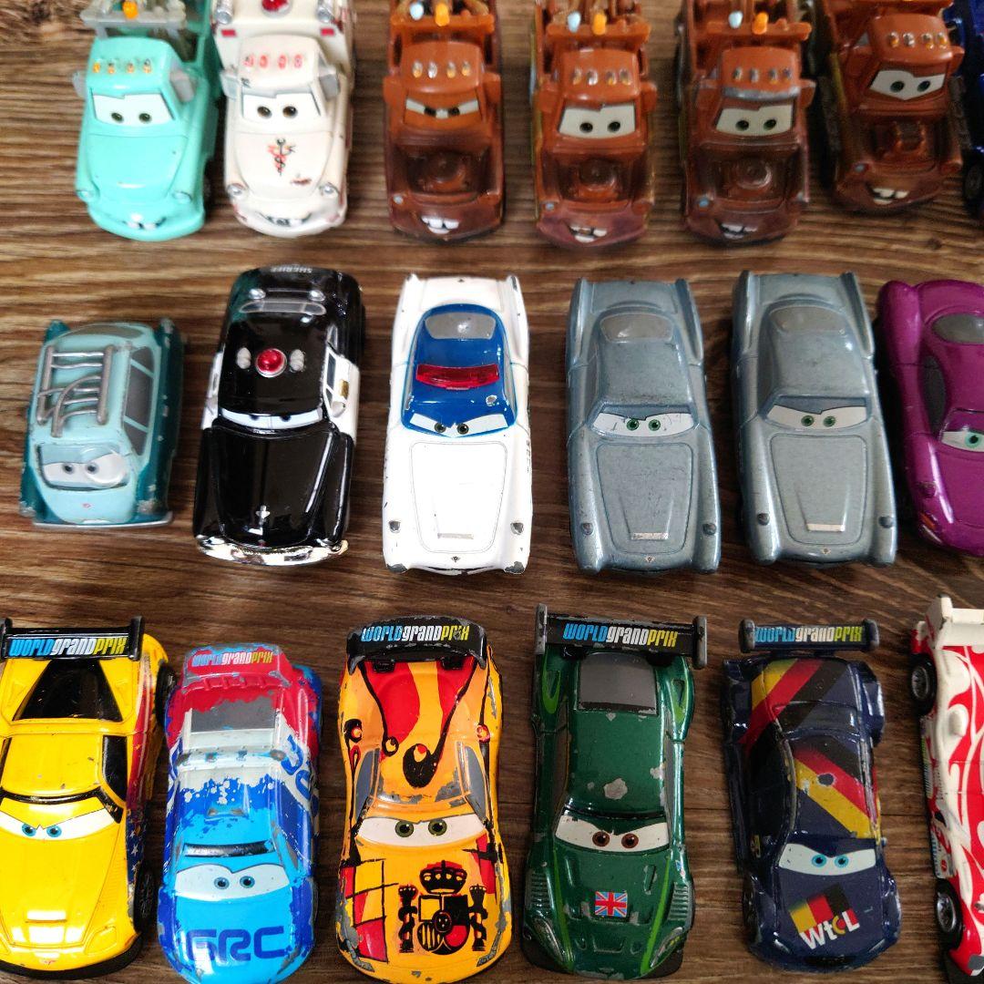 カーズ　トミカ 97台セット
