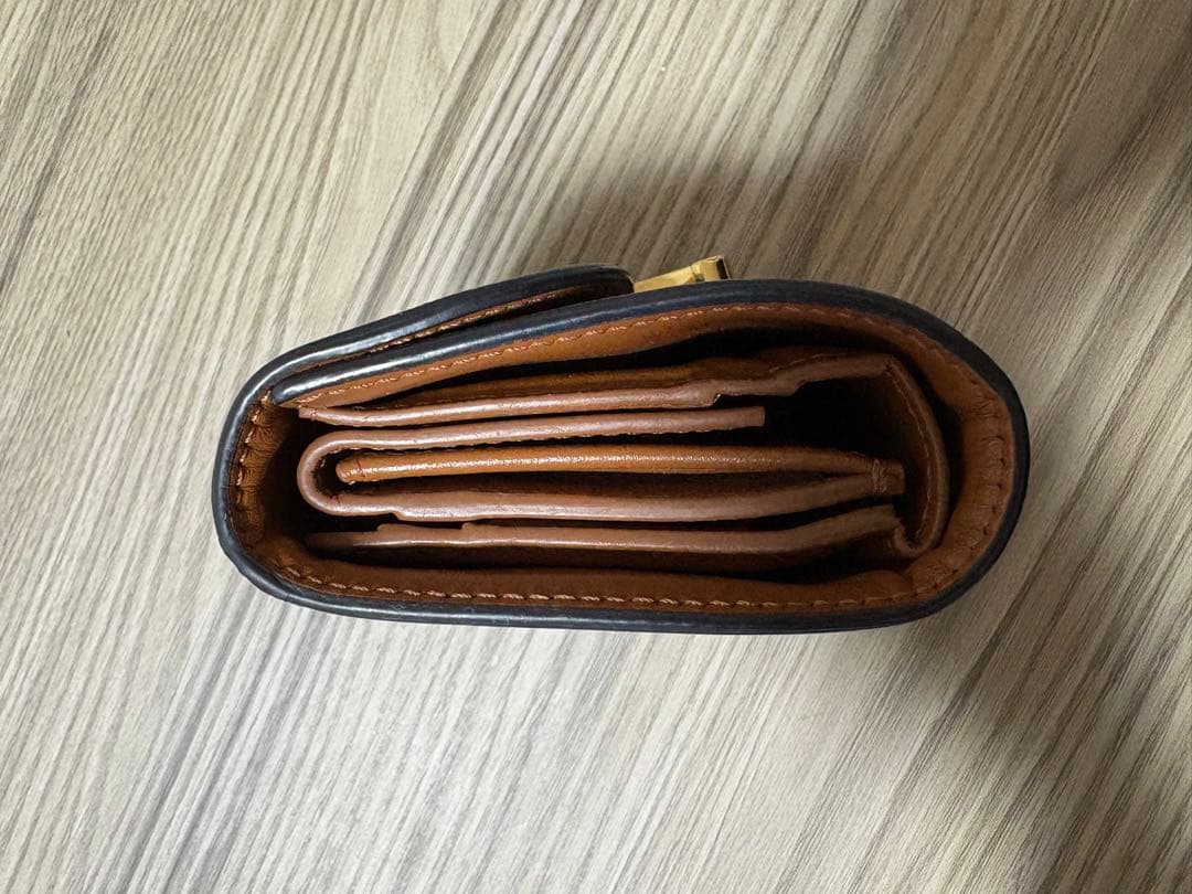 CELINE 三つ折り財布 ブラック