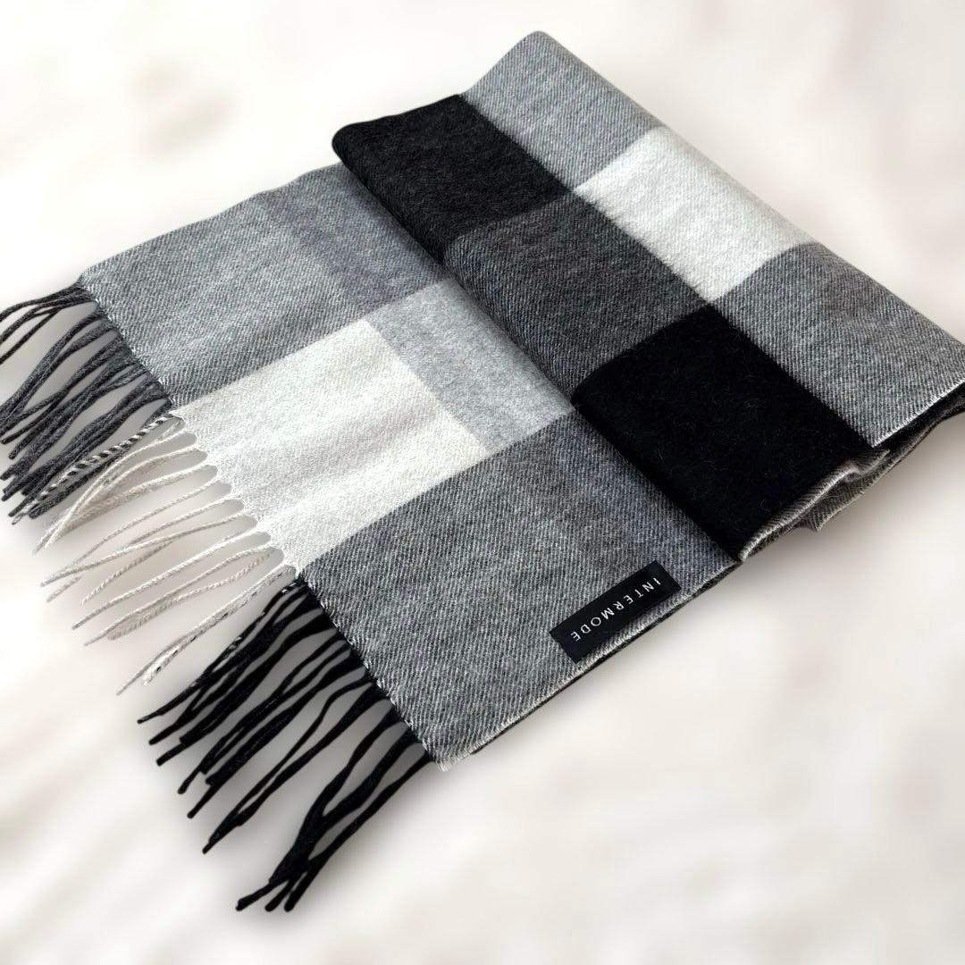 美品INTERMODE カシミアブロックチェック　ストール　グレーブラック