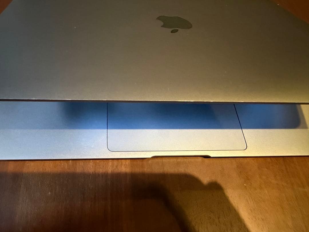 MacBook本体 MacBook air M1 US 16GB 512GB