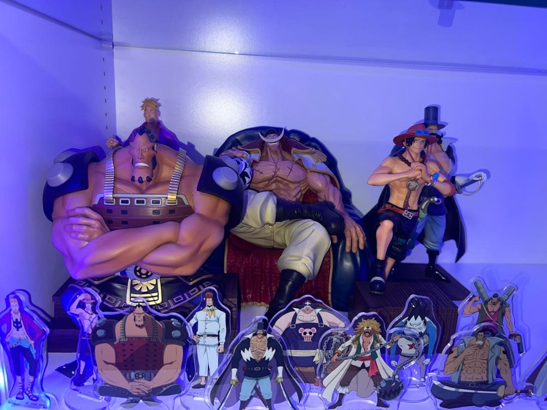 【開封品美品】一番くじ ワンピース 白ひげ海賊団～オヤジと息子たち～