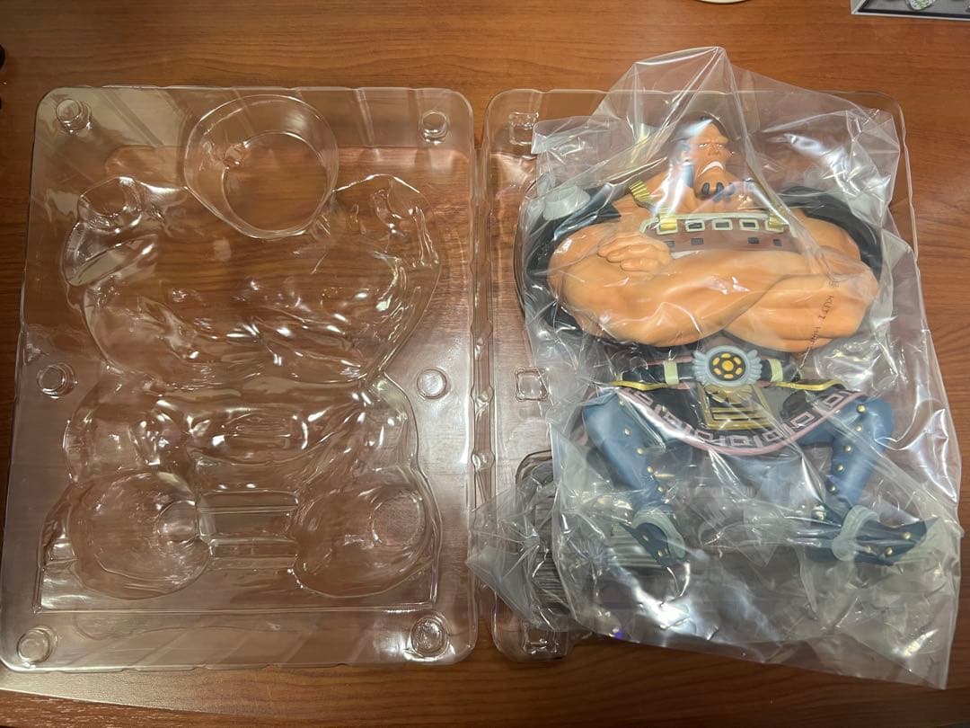 【開封品美品】一番くじ ワンピース 白ひげ海賊団～オヤジと息子たち～