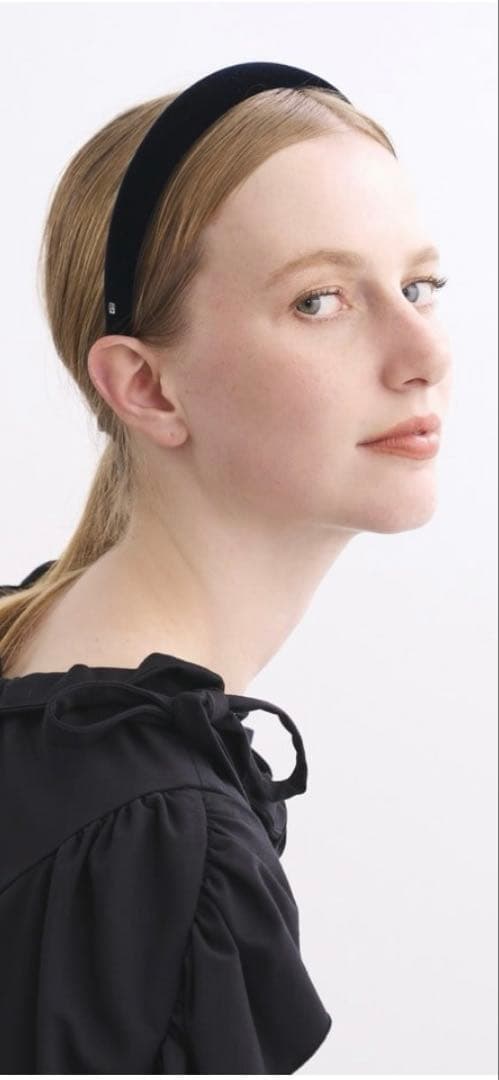 ALEXANDRE DE PARIS ベロアカチューシャ